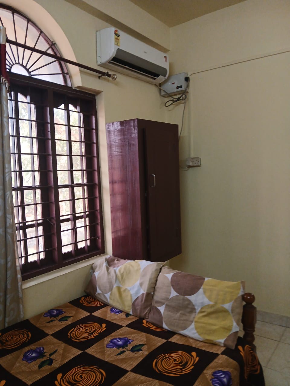 Room with air conditioner